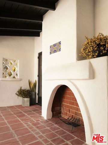1501 New York Drive, Altadena, CA 91001