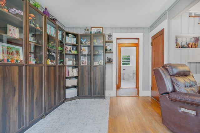 1894 Fall River Avenue, Seekonk, MA 02771