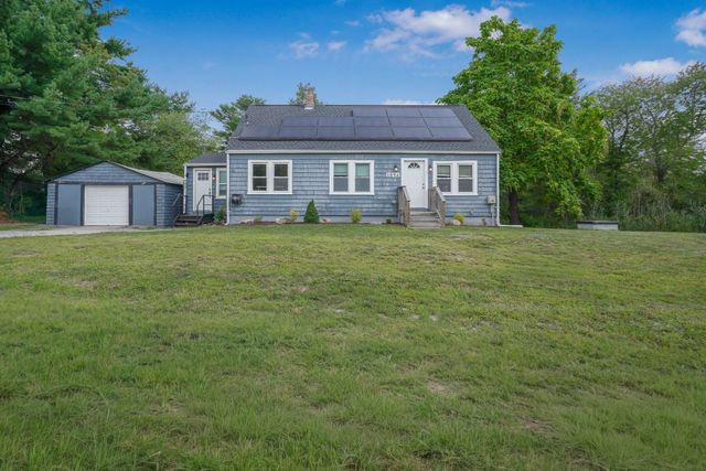 1894 Fall River Avenue, Seekonk, MA 02771