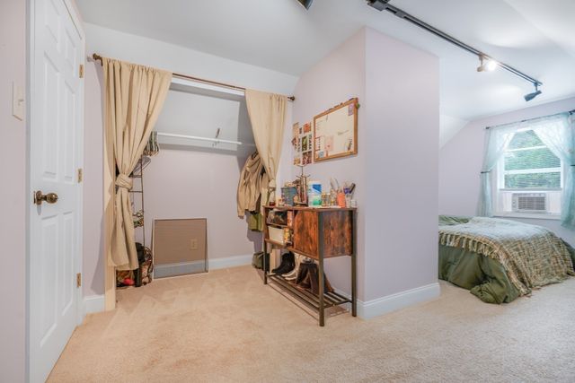 1894 Fall River Avenue, Seekonk, MA 02771