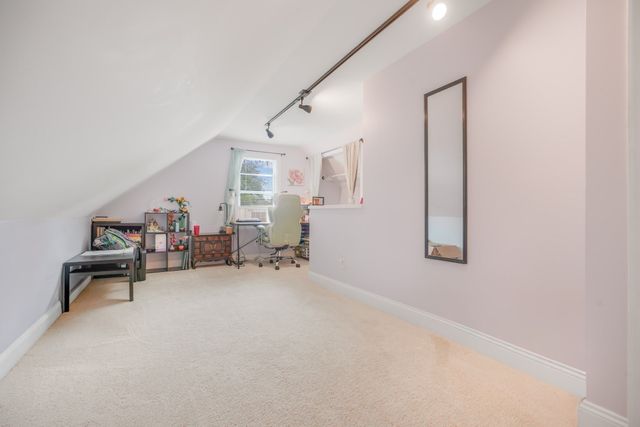 1894 Fall River Avenue, Seekonk, MA 02771