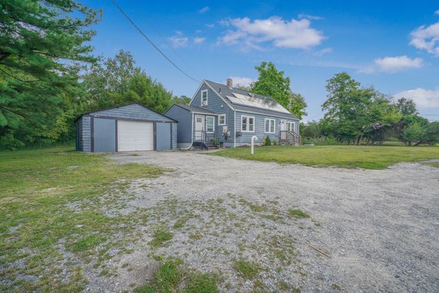 1894 Fall River Avenue, Seekonk, MA 02771