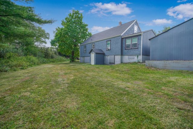 1894 Fall River Avenue, Seekonk, MA 02771