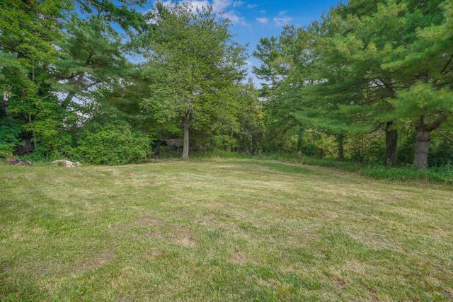 1894 Fall River Avenue, Seekonk, MA 02771