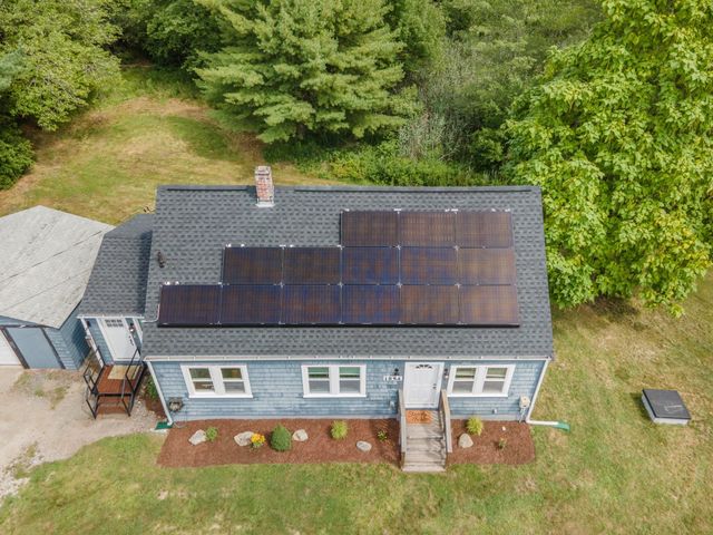 1894 Fall River Avenue, Seekonk, MA 02771