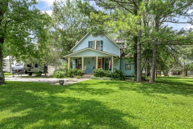 1940 S Washington Street, Siloam Springs, AR 72761