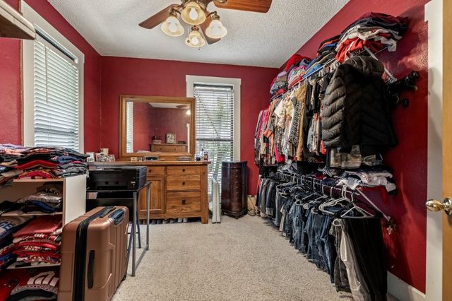 1940 S Washington Street, Siloam Springs, AR 72761