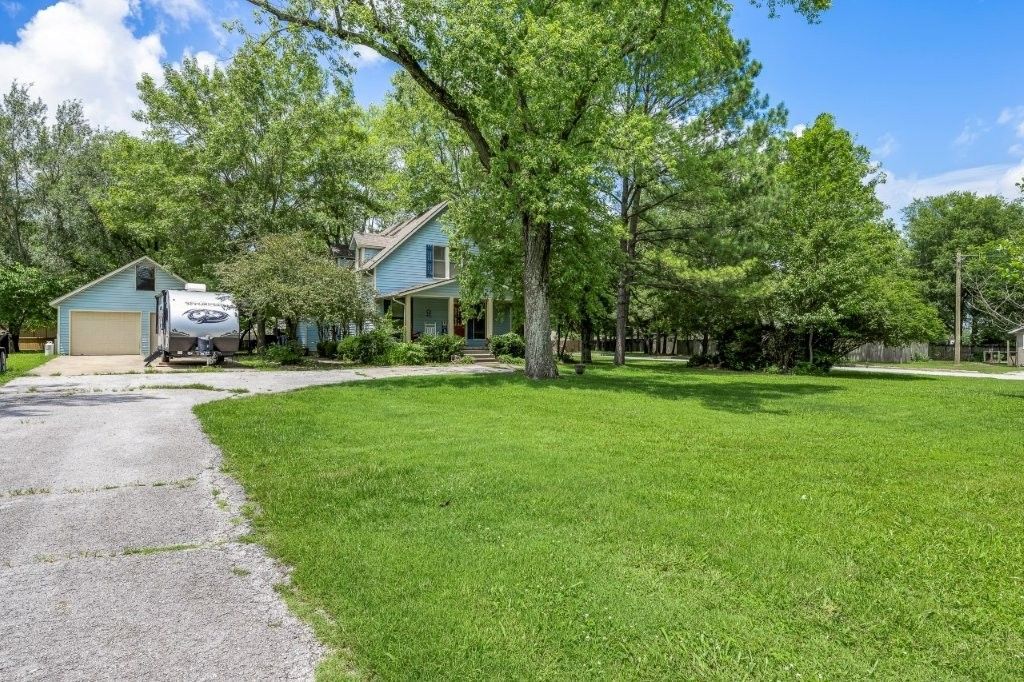 1940 S Washington Street, Siloam Springs, AR 72761