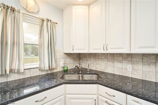 2941 Sweitzer Road, Uniontown, OH 44685