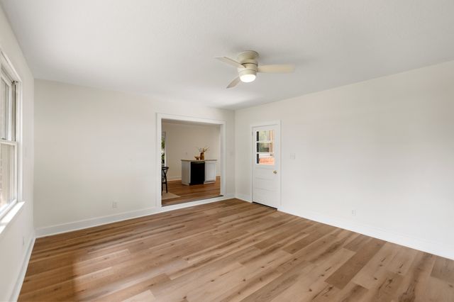 128 Bel Aire Dr, Winchester, TN 37398