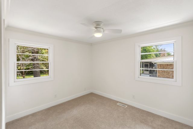 128 Bel Aire Dr, Winchester, TN 37398