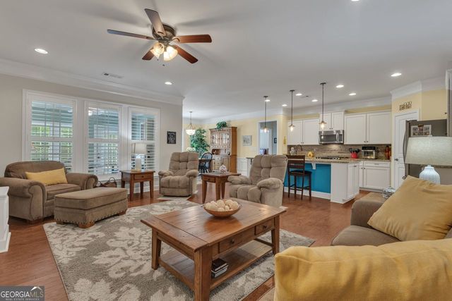 306 Whispering Pines Way, Griffin, GA 30223