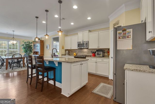 306 Whispering Pines Way, Griffin, GA 30223