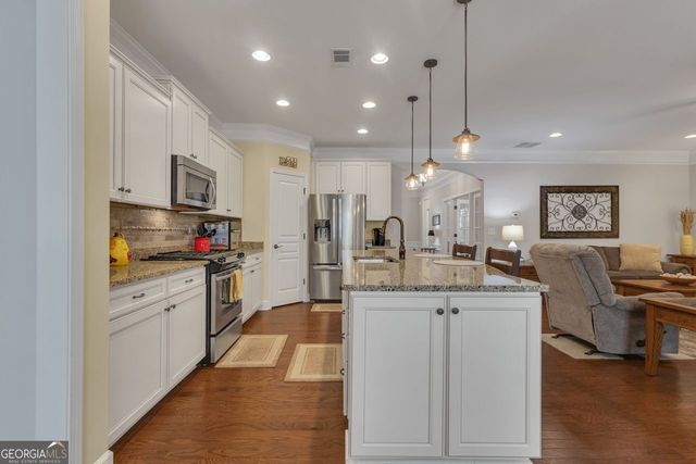 306 Whispering Pines Way, Griffin, GA 30223