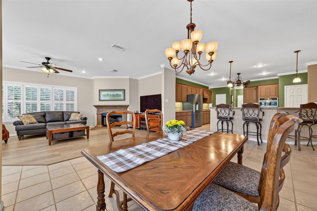 8 Alba Road, Montgomery, TX 77356