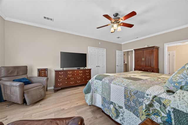 8 Alba Road, Montgomery, TX 77356