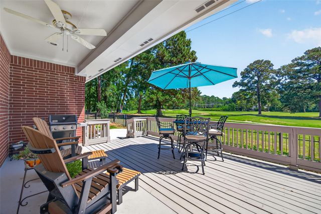 8 Alba Road, Montgomery, TX 77356