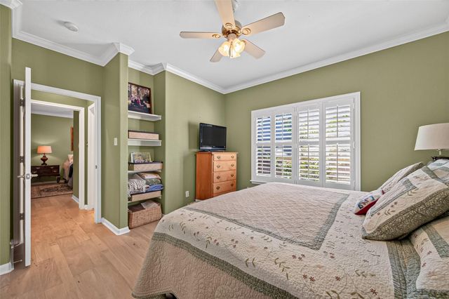 8 Alba Road, Montgomery, TX 77356