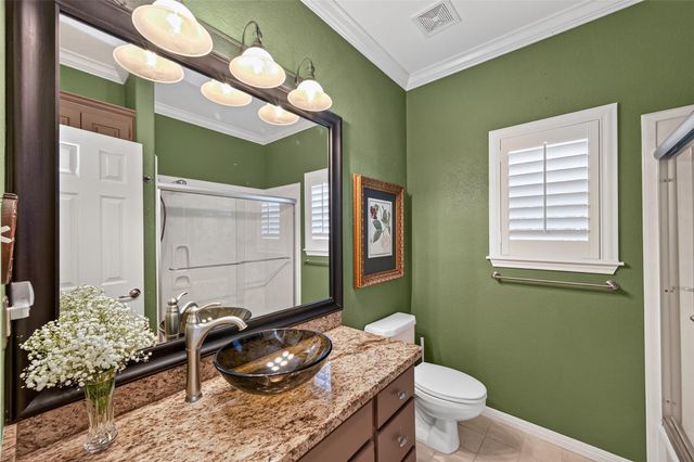 8 Alba Road, Montgomery, TX 77356