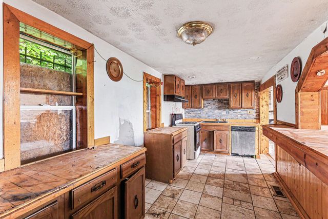 103 River Road, Covington, KY 41016