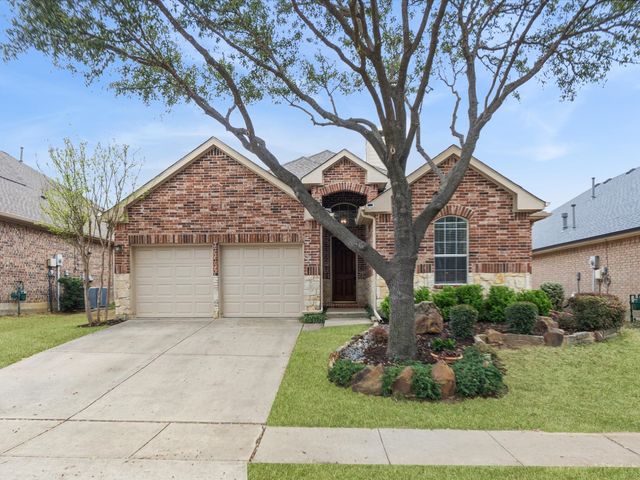 1600 Meadows Avenue, Lantana, TX 76226