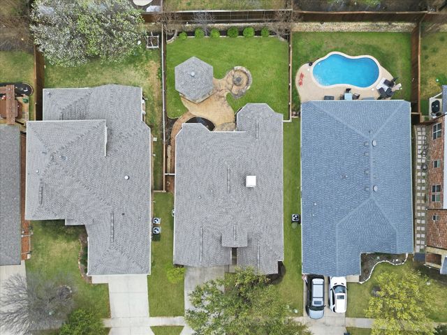 1600 Meadows Avenue, Lantana, TX 76226