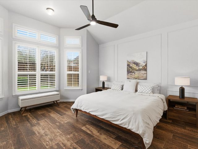 1600 Meadows Avenue, Lantana, TX 76226