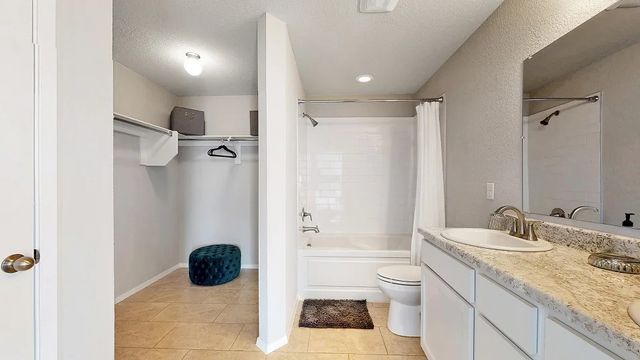 1700 Pittman Street, Gentry, AR 72734