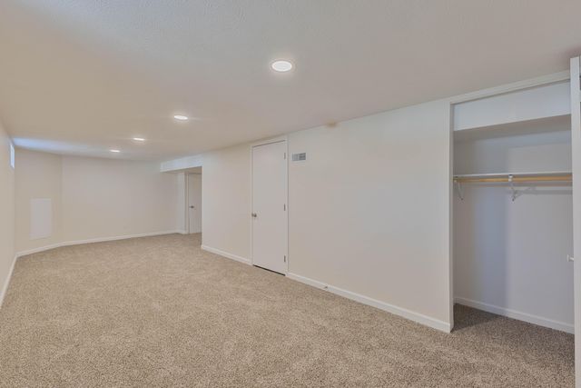 35 OPAL Drive, Council Bluffs, IA 51503