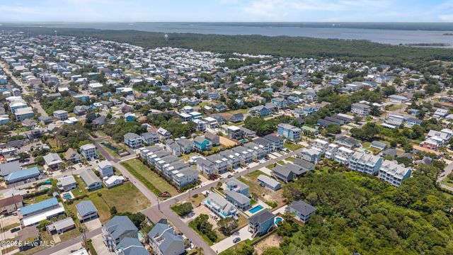210 Greenville Avenue Unit 2, Carolina Beach, NC 28428