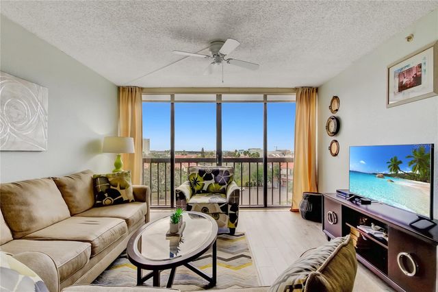 255 DOLPHIN PT POINT 603, Clearwater Beach, FL 33767