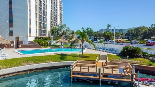 255 DOLPHIN PT POINT 603, Clearwater Beach, FL 33767