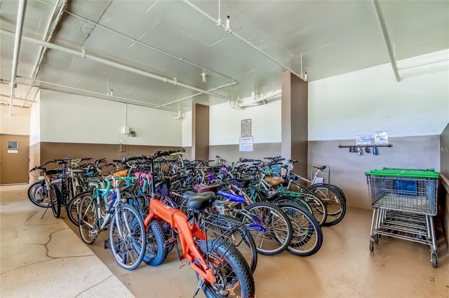 255 DOLPHIN PT POINT 603, Clearwater Beach, FL 33767