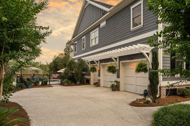 4385 Ten Shillings Way, Hollywood, SC 29470