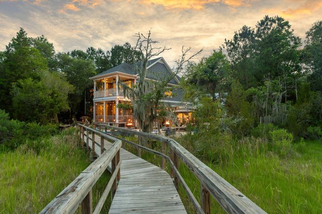 4385 Ten Shillings Way, Hollywood, SC 29470