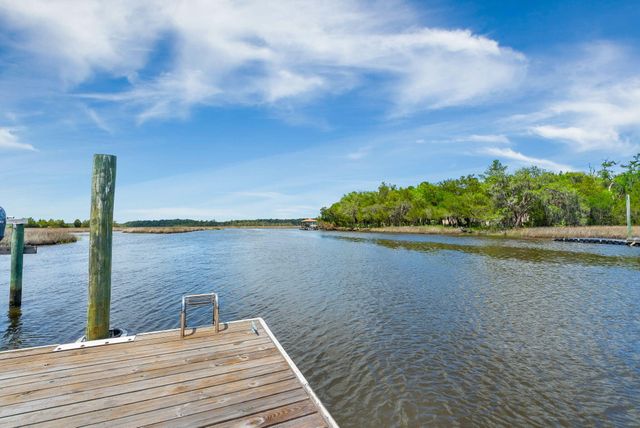 4385 Ten Shillings Way, Hollywood, SC 29470