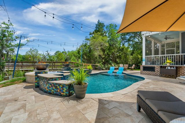 4385 Ten Shillings Way, Hollywood, SC 29470