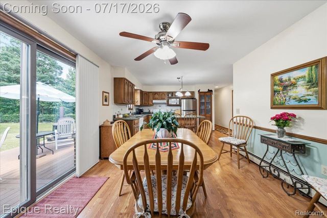 555 E Square Lake Road, Troy, MI 48085