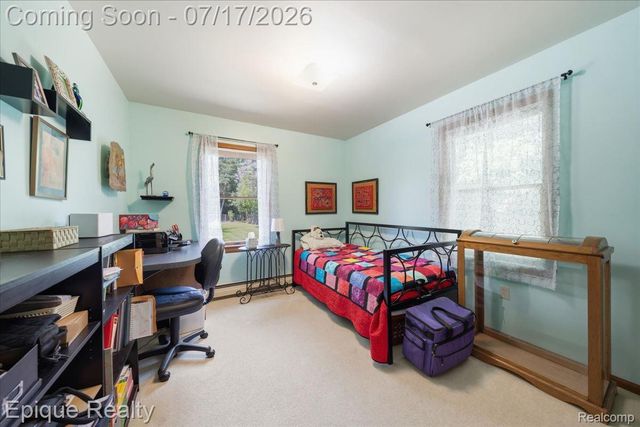 555 E Square Lake Road, Troy, MI 48085