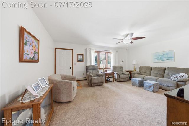 555 E Square Lake Road, Troy, MI 48085