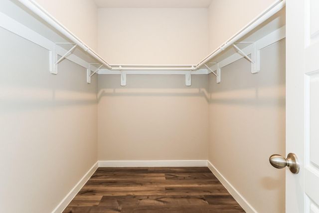 357 N Centro Circle, Shenandoah, TX 77385