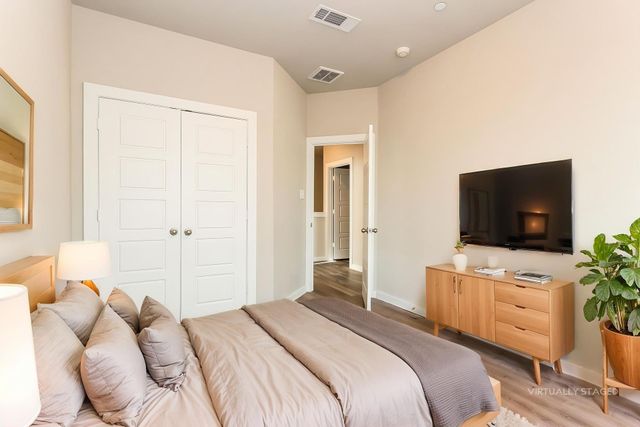 357 N Centro Circle, Shenandoah, TX 77385