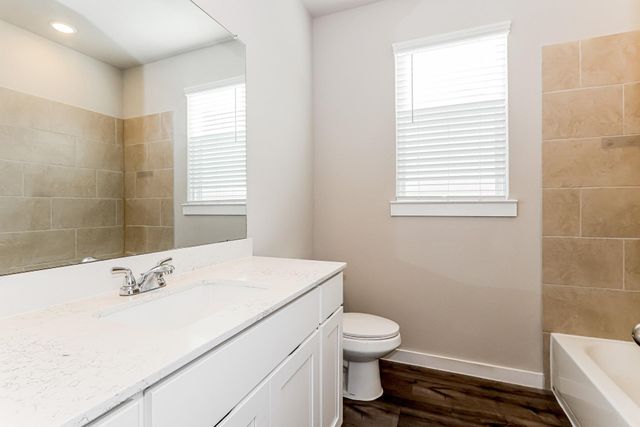 357 N Centro Circle, Shenandoah, TX 77385