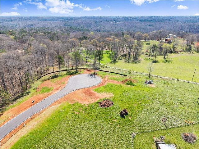 19 White Oak Court, Cleveland, GA 30528