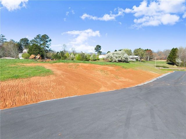 19 White Oak Court, Cleveland, GA 30528