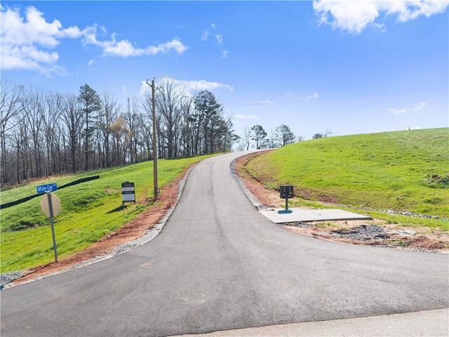 19 White Oak Court, Cleveland, GA 30528