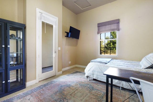 20284 Domaine Place, Anderson, CA 96007