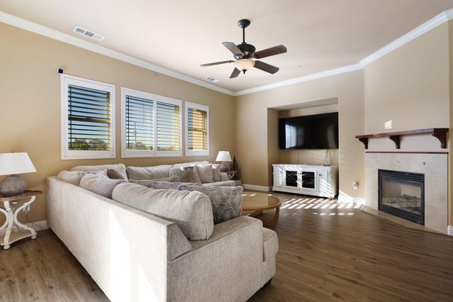 20284 Domaine Place, Anderson, CA 96007