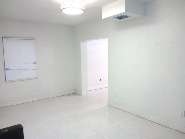 14760 Tyler St, Miami, FL 33176