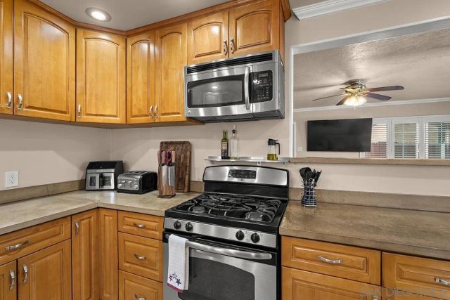 1157 Via Loma Vista, El Cajon, CA 92019